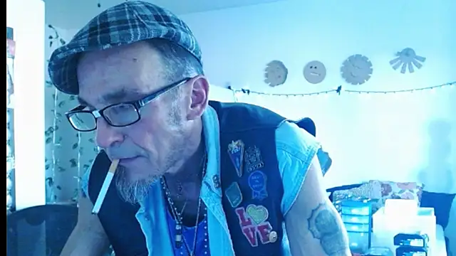 Snapshot of mycock2474u chatting on March 2025 12:48:01 AM mycock2474u online show from March 2025 12:48:01 AM