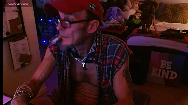 Snapshot of mycock2474u chatting on March 2025 09:27:01 AM mycock2474u online show from March 2025 09:27:01 AM