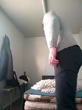 Snapshot of david_geam chatting on December 2024 06:56:02 AM david geam online show from December 2024 06:56:02 AM