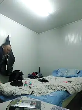 Snapshot of david_geam chatting on December 2024 06:19:02 AM david geam online show from December 2024 06:19:02 AM