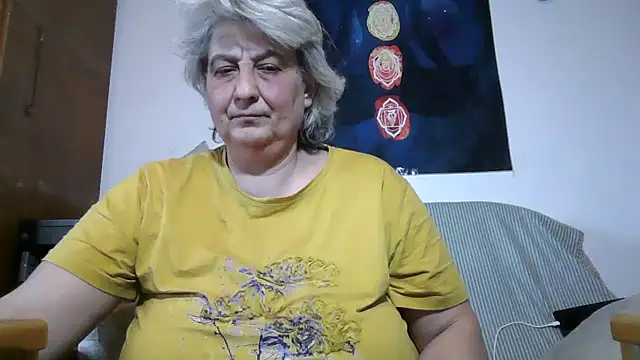 Snapshot of ExquisiteMature chatting on May 2026 04:12:01 PM ExquisiteMature online show from May 2026 04:12:01 PM