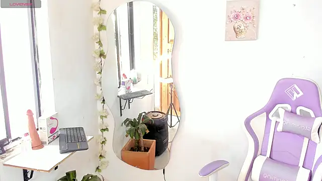 Snapshot of sofia_gold_ chatting on May 2026 02:48:01 PM sofia gold online show from May 2026 02:48:01 PM