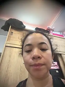 carolgaita online show from February 2026 11:07:02 AM