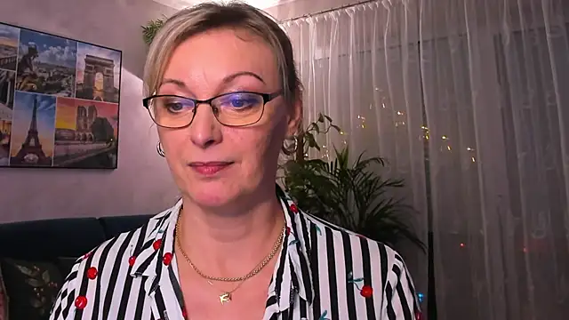 vanessa chat online show from January 2025 08:47:01 PM