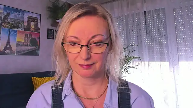 Snapshot of vanessa_chat chatting on March 2026 02:24:01 PM vanessa chat online show from March 2026 02:24:01 PM
