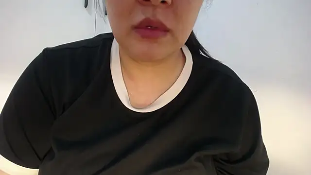 Snapshot of Squirt_tsunami_268 chatting on February 2025 01:11:01 PM Squirt tsunami 268 online show from February 2025 01:11:01 PM