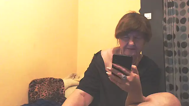 MioritaHard online show from April 2026 08:26:01 PM