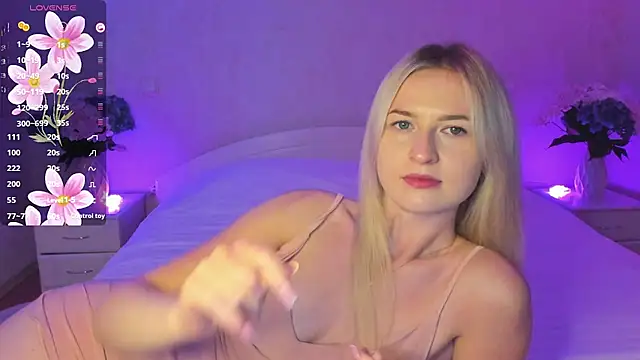 AnnaCarrera online show from September 2025 09:07:02 PM