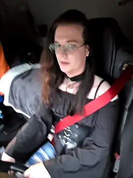 Snapshot of HotysimeHot1 chatting on December 2025 07:47:02 AM HotysimeHot1 online show from December 2025 07:47:02 AM