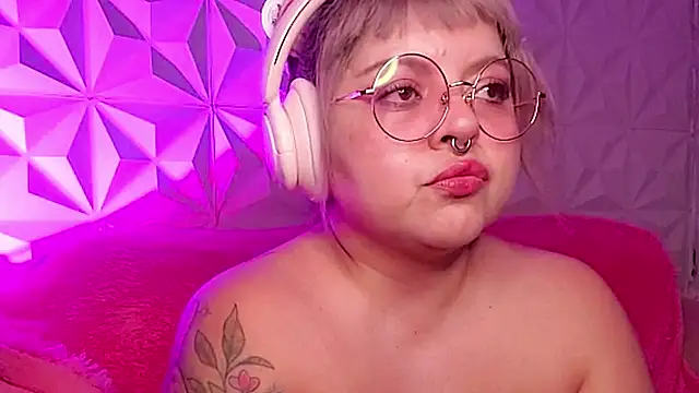 Satyn doll online show from November 2025 12:22:01 AM