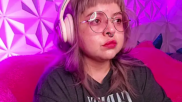 Satyn doll online show from November 2025 12:10:02 AM