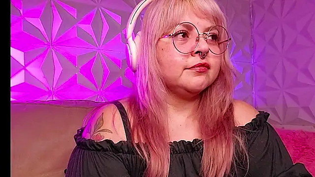 Satyn doll online show from February 2026 02:15:01 AM