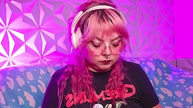 Satyn doll online show from March 2026 12:01:01 AM