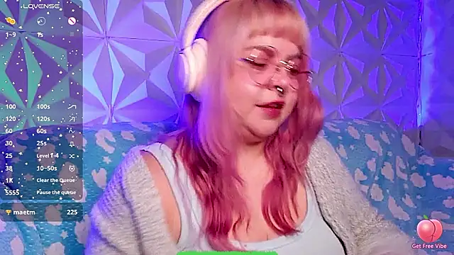 Satyn doll online show from March 2026 11:43:02 PM