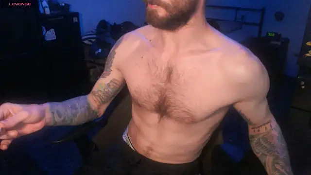 SexxxyLouis online show from October 2025 09:32:01 AM