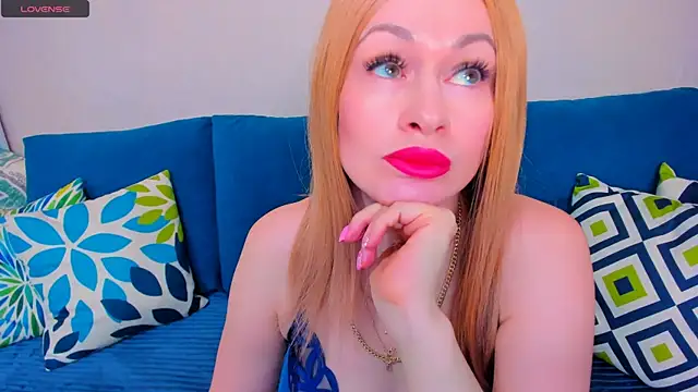 EllenMoore online show from November 2025 03:01:02 AM