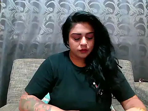 indianishkq7 online show from February 2025 02:13:02 PM