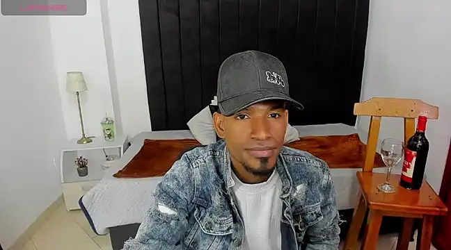 anhtony wayans online show from January 2025 12:02:01 AM