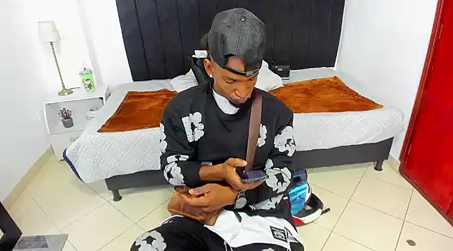 anhtony wayans online show from January 2025 07:15:01 PM