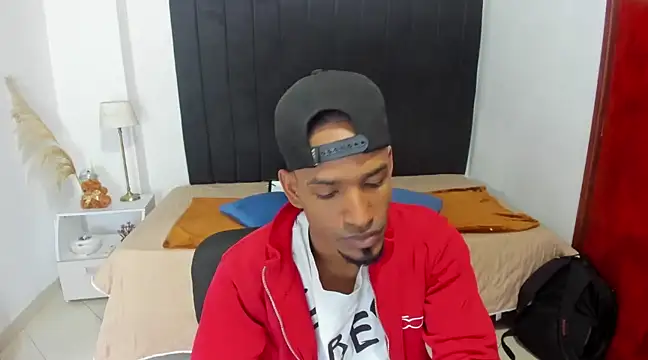 anhtony wayans online show from February 2025 12:27:02 AM