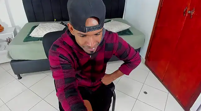 anhtony wayans online show from March 2025 12:49:01 AM