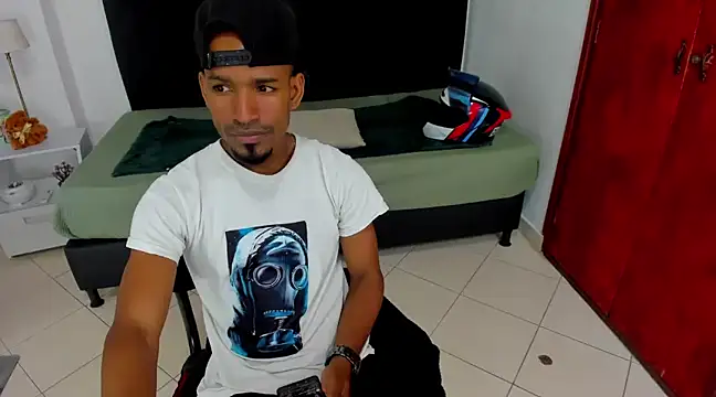 anhtony wayans online show from March 2025 12:32:01 AM