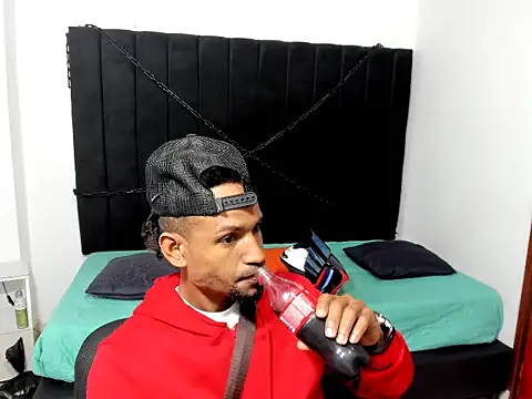 anhtony wayans online show from September 2025 12:23:02 AM