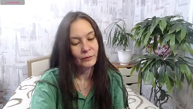 Snapshot of GinaQSoul chatting on May 2026 04:04:02 PM GinaQSoul online show from May 2026 04:04:02 PM