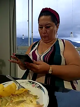 Snapshot of Brenda_Berck_ chatting on November 2025 10:26:01 PM Brenda Berck online show from November 2025 10:26:01 PM