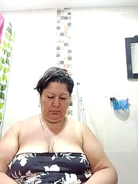 Snapshot of Brenda_Berck_ chatting on December 2025 12:47:02 PM Brenda Berck online show from December 2025 12:47:02 PM