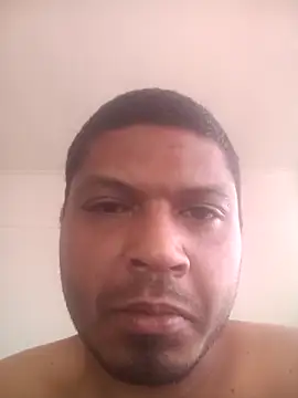 JohnJohn9567 online show from May 2026 01:20:02 PM