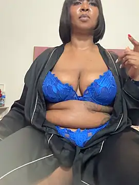 Bootyliciouse21X online show from April 2026 06:41:02 AM