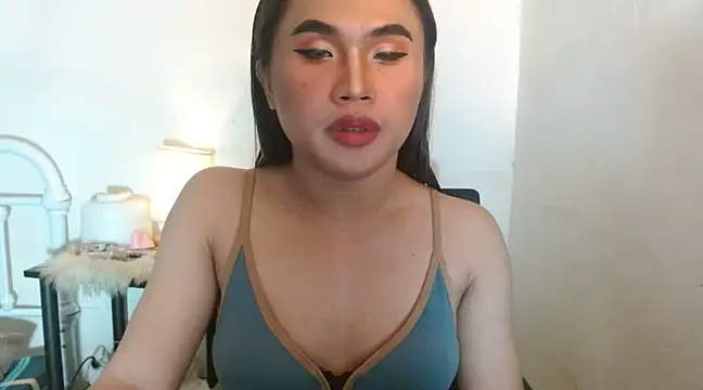 Snapshot of JustineBIGCUM chatting on December 2024 05:31:02 AM JustineBIGCUM online show from December 2024 05:31:02 AM