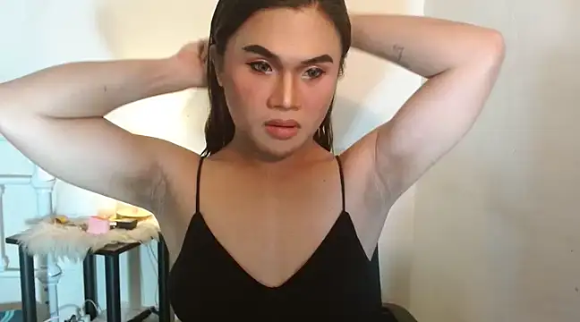 Snapshot of JustineBIGCUM chatting on December 2024 06:10:02 AM JustineBIGCUM online show from December 2024 06:10:02 AM