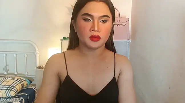 Snapshot of JustineBIGCUM chatting on February 2025 03:39:02 AM JustineBIGCUM online show from February 2025 03:39:02 AM