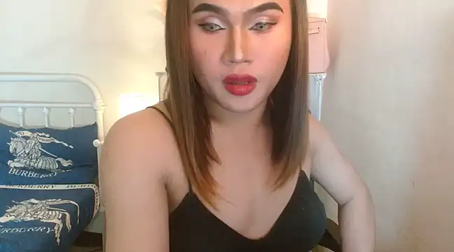 Snapshot of JustineBIGCUM chatting on February 2025 09:33:01 AM JustineBIGCUM online show from February 2025 09:33:01 AM