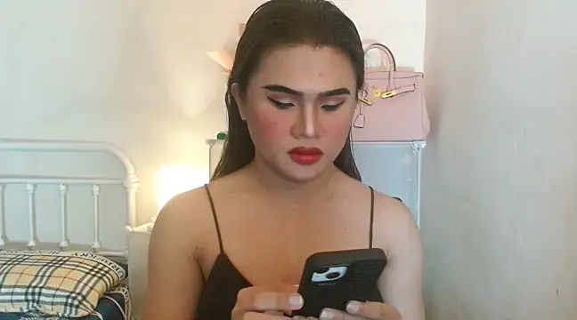 Snapshot of JustineBIGCUM chatting on March 2025 11:03:01 AM JustineBIGCUM online show from March 2025 11:03:01 AM