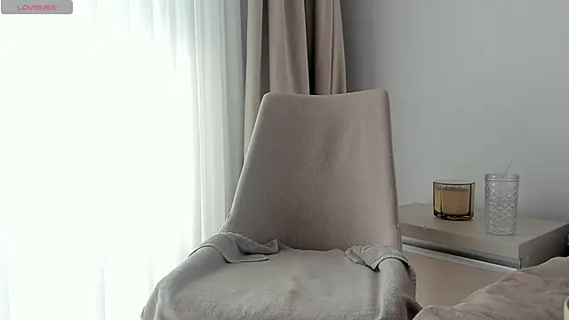 VickyStonee online show from May 2026 08:42:02 AM