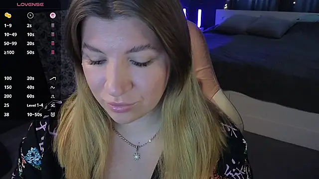 Snapshot of Fairy__Sofia chatting on February 2025 08:36:02 AM Fairy Sofia online show from February 2025 08:36:02 AM