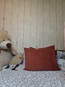 Amberhotqueen online show from October 2025 08:44:01 AM