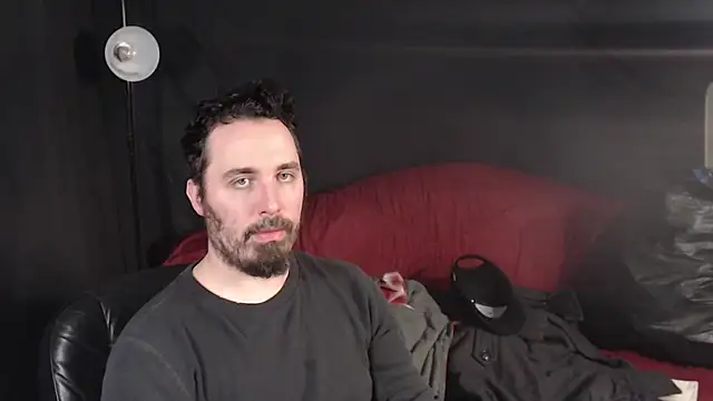 Metalstud online show from March 2025 04:34:02 AM