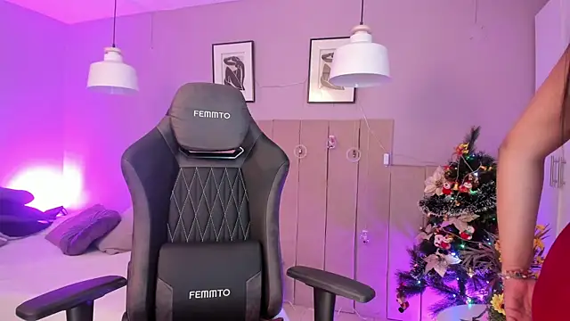 Inndrahot online show from December 2024 03:55:02 AM