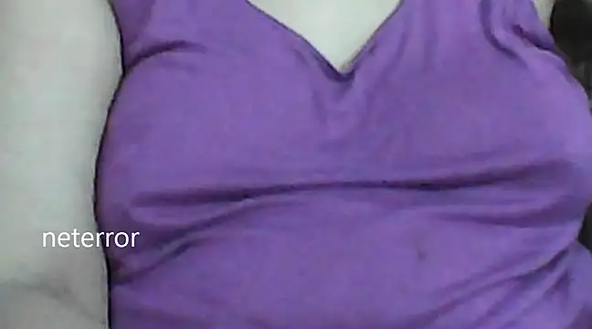 Snapshot of giga-bite chatting on December 2024 06:08:01 PM giga-bite online show from December 2024 06:08:01 PM