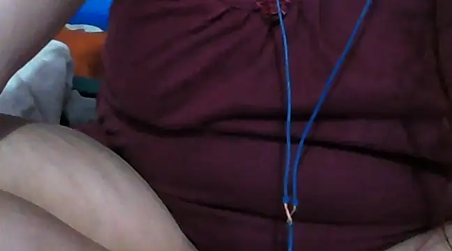 Snapshot of giga-bite chatting on February 2025 06:03:01 PM giga-bite online show from February 2025 06:03:01 PM