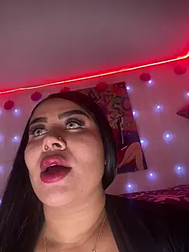 Emma Brown 12 online show from February 2025 08:44:02 PM