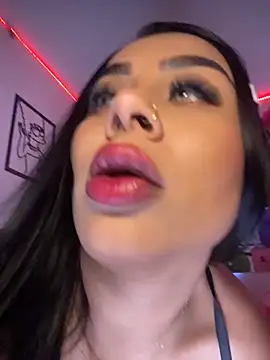 Emma Brown 12 online show from November 2025 09:26:01 PM