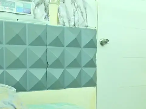 Snapshot of thesugar32 chatting on January 2026 03:38:01 PM thesugar32 online show from January 2026 03:38:01 PM