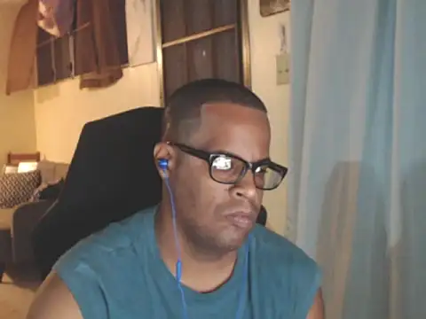 Snapshot of thesugar32 chatting on January 2026 02:26:02 AM thesugar32 online show from January 2026 02:26:02 AM