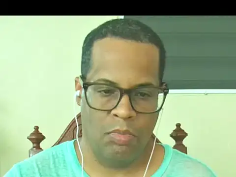 thesugar32 online show from April 2026 01:03:02 PM