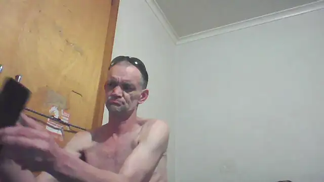 Snapshot of TooFknHorny1 chatting on October 2025 01:57:01 AM TooFknHorny1 online show from October 2025 01:57:01 AM